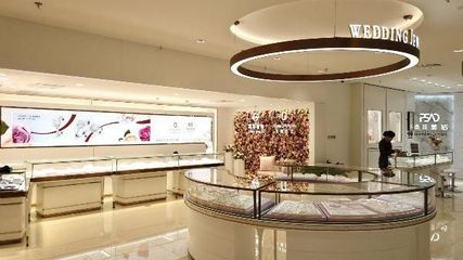 菜百首飾總店全新升級 珠寶“快消化”背后的一場定位博弈